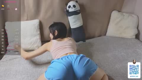 Tipsy online show from 11-25-25, 05:46