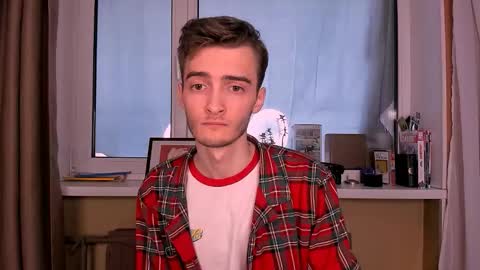 Snapshot of spider___man chatting on 09-24-25, 11:13 Spidey online show from 09-24-25, 11:13