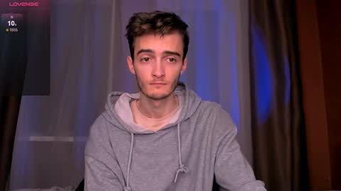 Snapshot of spider___man chatting on 10-17-25, 05:26 Spidey online show from 10-17-25, 05:26