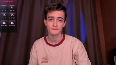 Snapshot of spider___man chatting on 10-30-25, 02:07 Spidey online show from 10-30-25, 02:07