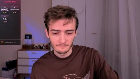 Snapshot of spider___man chatting on 12-04-25, 04:05 Spidey online show from 12-04-25, 04:05