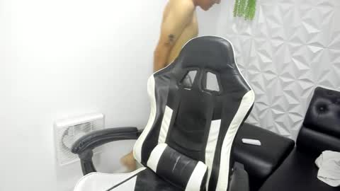 spiderdann_01 online show from 03-10-26, 06:46