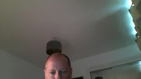 Snapshot of spidey1051a chatting on 06-08-26, 10:59 spidey1051a online show from 06-08-26, 10:59