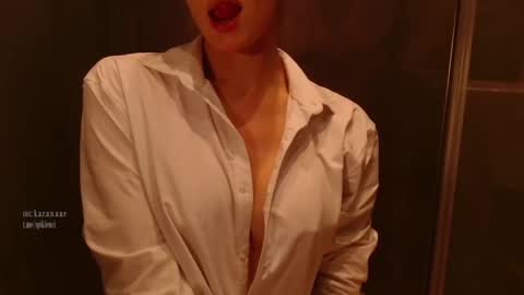 Snapshot of spiklencii chatting on 02-05-25, 05:53 Elizabeth online show from 02-05-25, 05:53