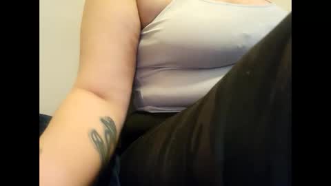 Vanessa Spade online show from 03-10-25, 03:34