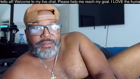 Snapshot of splenda_daddy_50 chatting on 10-22-25, 12:44 Blaque Jaystone online show from 10-22-25, 12:44