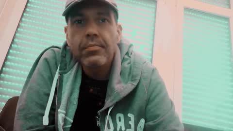 spliffray online show from 05-05-26, 01:52