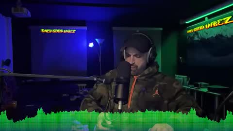 Snapshot of splivke chatting on 10-18-25, 12:57 Splivke online show from 10-18-25, 12:57