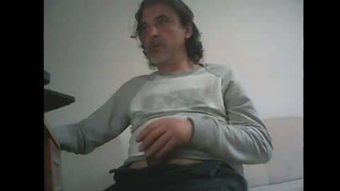 Snapshot of spoiled48 chatting on 05-21-26, 06:04 Spoiled online show from 05-21-26, 06:04