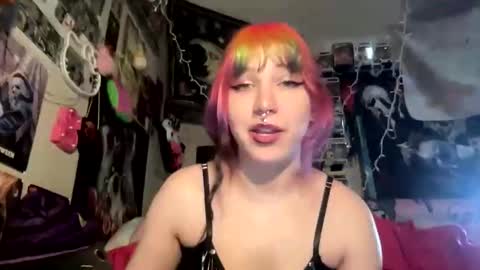 Pixie online show from 03-17-26, 04:10