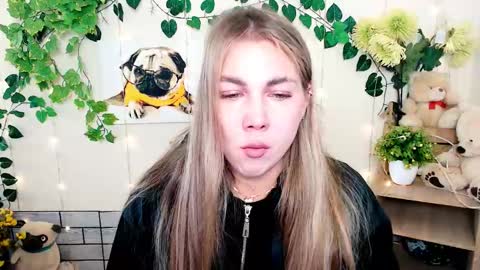 Karina online show from 11-13-25, 11:09