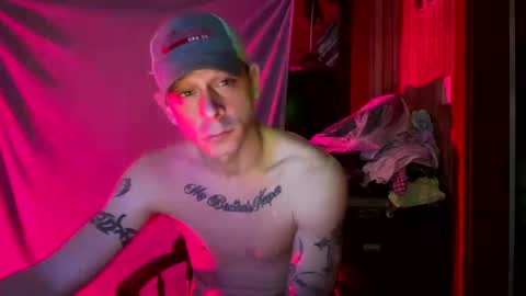 Snapshot of spotlight19955 chatting on 01-05-25, 09:15 TN stuf online show from 01-05-25, 09:15