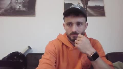 Snapshot of spyco82 chatting on 12-31-24, 08:48 spyco82 online show from 12-31-24, 08:48