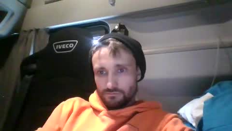 Snapshot of spyco82 chatting on 02-03-25, 02:34 spyco82 online show from 02-03-25, 02:34