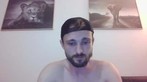 Snapshot of spyco82 chatting on 02-28-25, 08:39 spyco82 online show from 02-28-25, 08:39