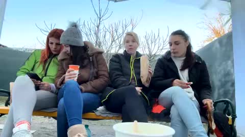 My name is Maya Lush is activeThere are legends that in this room all your wishes can come true  Private is Open online show from 01-27-25, 06:41