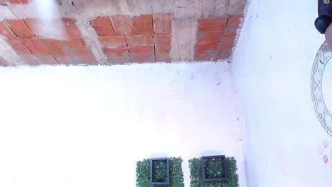 valeria online show from 01-20-25, 01:50