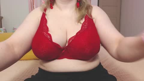  Lily  online show from 04-04-26, 08:17