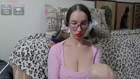 Snapshot of squirtyeleanor chatting on 11-24-25, 10:26 SquirtyEleanor online show from 11-24-25, 10:26