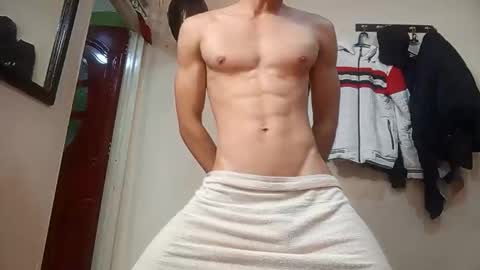 Flacofitxx online show from 10-14-25, 05:25