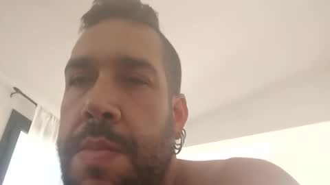 Snapshot of srakdx chatting on 11-17-25, 09:04 srakdx online show from 11-17-25, 09:04