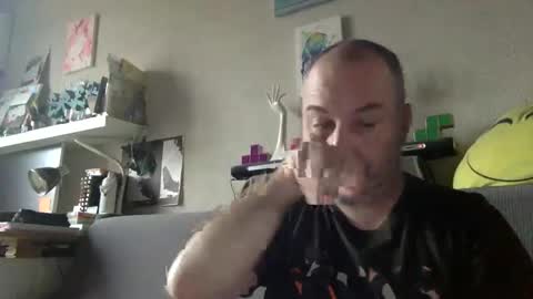 srekos38 online show from 12-23-24, 09:49