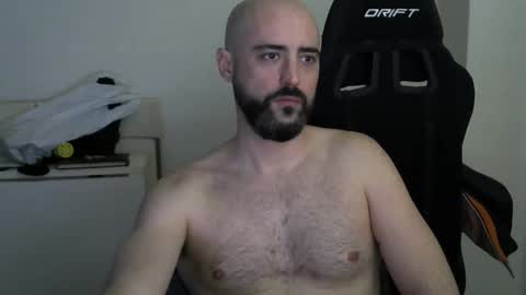 Snapshot of srtramposo chatting on 01-18-25, 02:44 srtramposo online show from 01-18-25, 02:44