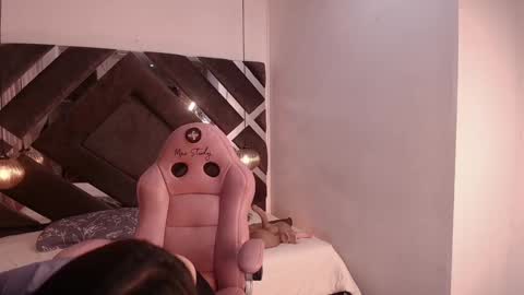 Snapshot of ss_samantha chatting on 01-16-25, 07:10 samantha online show from 01-16-25, 07:10