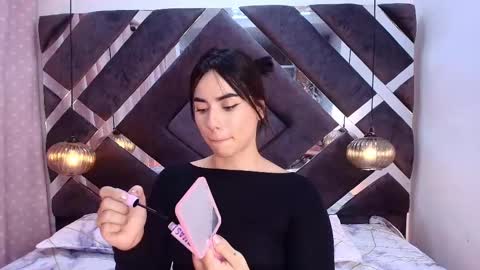 Snapshot of ss_samantha chatting on 02-24-25, 08:14 samantha online show from 02-24-25, 08:14