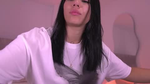 Snapshot of ss_samantha chatting on 11-13-25, 07:24 samantha online show from 11-13-25, 07:24