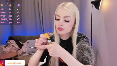 Alexandra online show from 02-13-25, 08:34