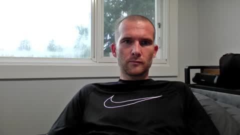 Snapshot of sscccooottt chatting on 11-17-25, 11:32 sscccooottt online show from 11-17-25, 11:32