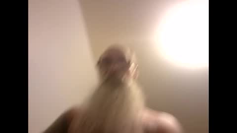 Snapshot of ssdrums3 chatting on 10-15-25, 05:51 ssdrums3 online show from 10-15-25, 05:51