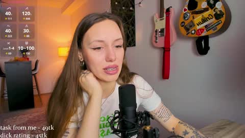 Snapshot of sshawty chatting on 12-17-24, 12:00 Anni if Im offline for a long time Im depressed feel free to support me offline online show from 12-17-24, 12:00