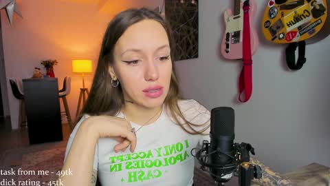 Snapshot of sshawty chatting on 12-18-24, 12:18 Anni if Im offline for a long time Im depressed feel free to support me offline online show from 12-18-24, 12:18