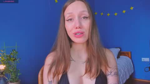 Snapshot of sshawty chatting on 09-11-25, 05:18 Anni if Im offline for a long time Im depressed feel free to support me offline online show from 09-11-25, 05:18