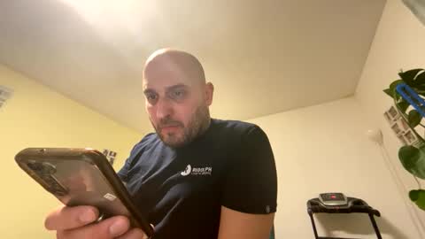 Snapshot of sta13 chatting on 01-16-26, 09:52 sta13 online show from 01-16-26, 09:52