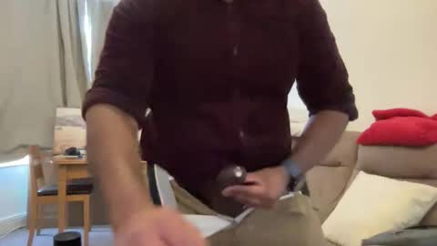 Snapshot of sta_real chatting on 05-22-26, 02:33 fun life online show from 05-22-26, 02:33