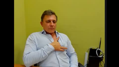 Snapshot of stacattoff chatting on 11-05-25, 04:18 stacattoff online show from 11-05-25, 04:18