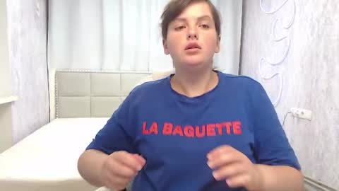 Stacey online show from 07-18-26, 05:33