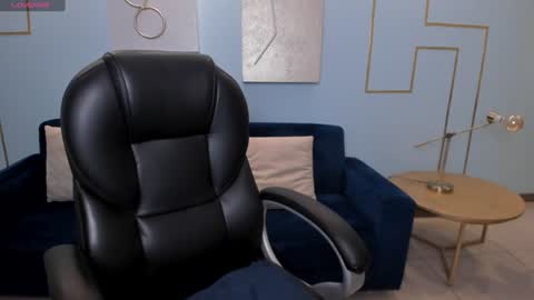 Stacy Woods online show from 12-03-24, 10:28