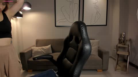 Stacy Woods online show from 12-24-24, 10:55