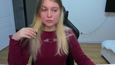 Stacy  online show from 02-14-25, 03:58