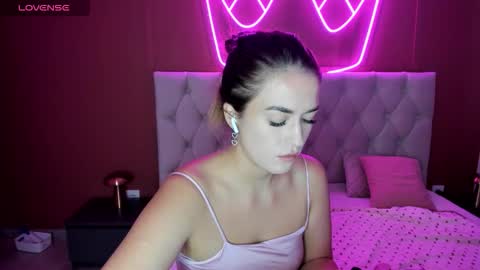 Stacy online show from 09-15-25, 01:27