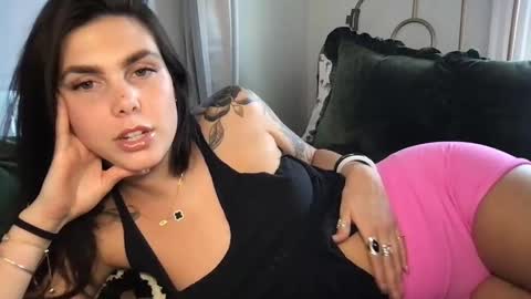 Snapshot of stacywithuu chatting on 09-26-25, 06:12 Stacy online show from 09-26-25, 06:12