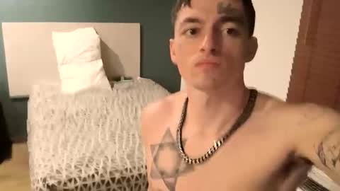 Straightupdownbad online show from 11-14-25, 04:33