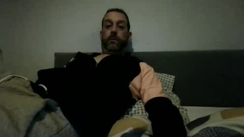 Snapshot of stallion115022 chatting on 12-04-25, 06:27 stallion115022 online show from 12-04-25, 06:27