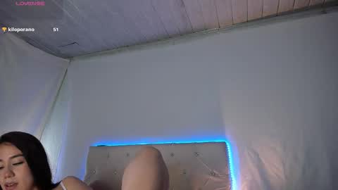 Stand and Rose online show from 02-10-26, 06:06