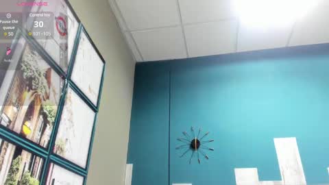 Snapshot of stanlycupper333 chatting on 01-12-25, 01:05 Stanly online show from 01-12-25, 01:05