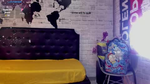 Snapshot of stanlycupper333 chatting on 01-24-25, 06:14 Stanly online show from 01-24-25, 06:14